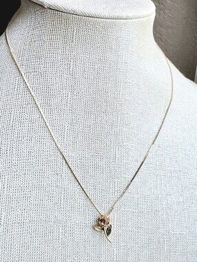 Romantic Vintage 14K Gold Two-Tone Sculpted Rose Necklace Heavy Gold Overlay C